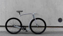 極簡主義鋼架自行車