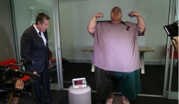 澳大利亞337公斤超胖男子求催眠術減肥